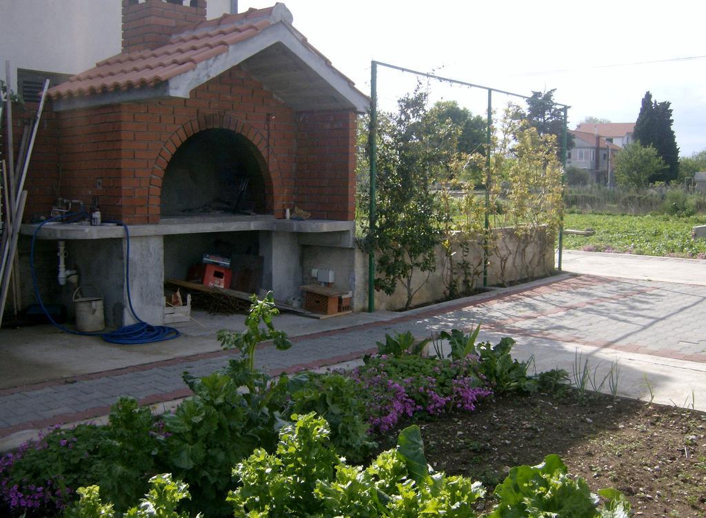 Apartments Tomas Betina  Bagian luar foto