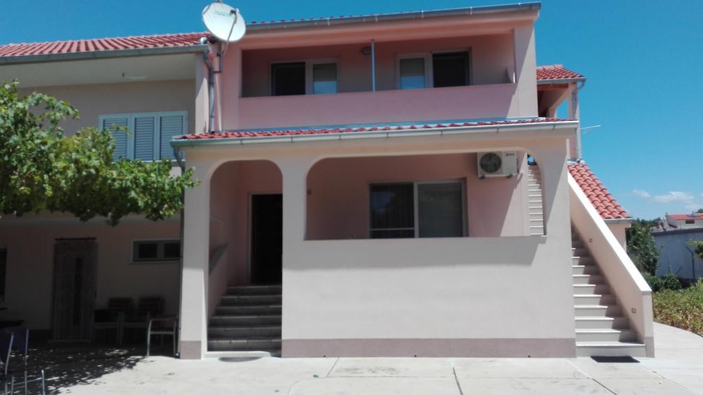 Apartments Tomas Betina  Bagian luar foto